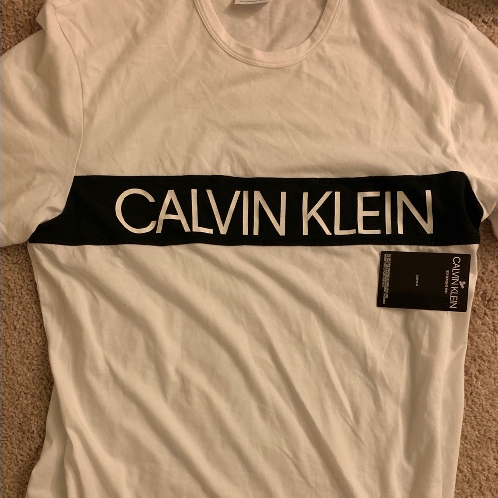 BRAND NEW CALVIN KLEIN SHIRT